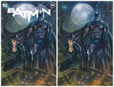 7 Ate 9 Comics Comic Virgin Set (2 Comics) BATMAN #100 Lucio Parrillo Variant Cover Options